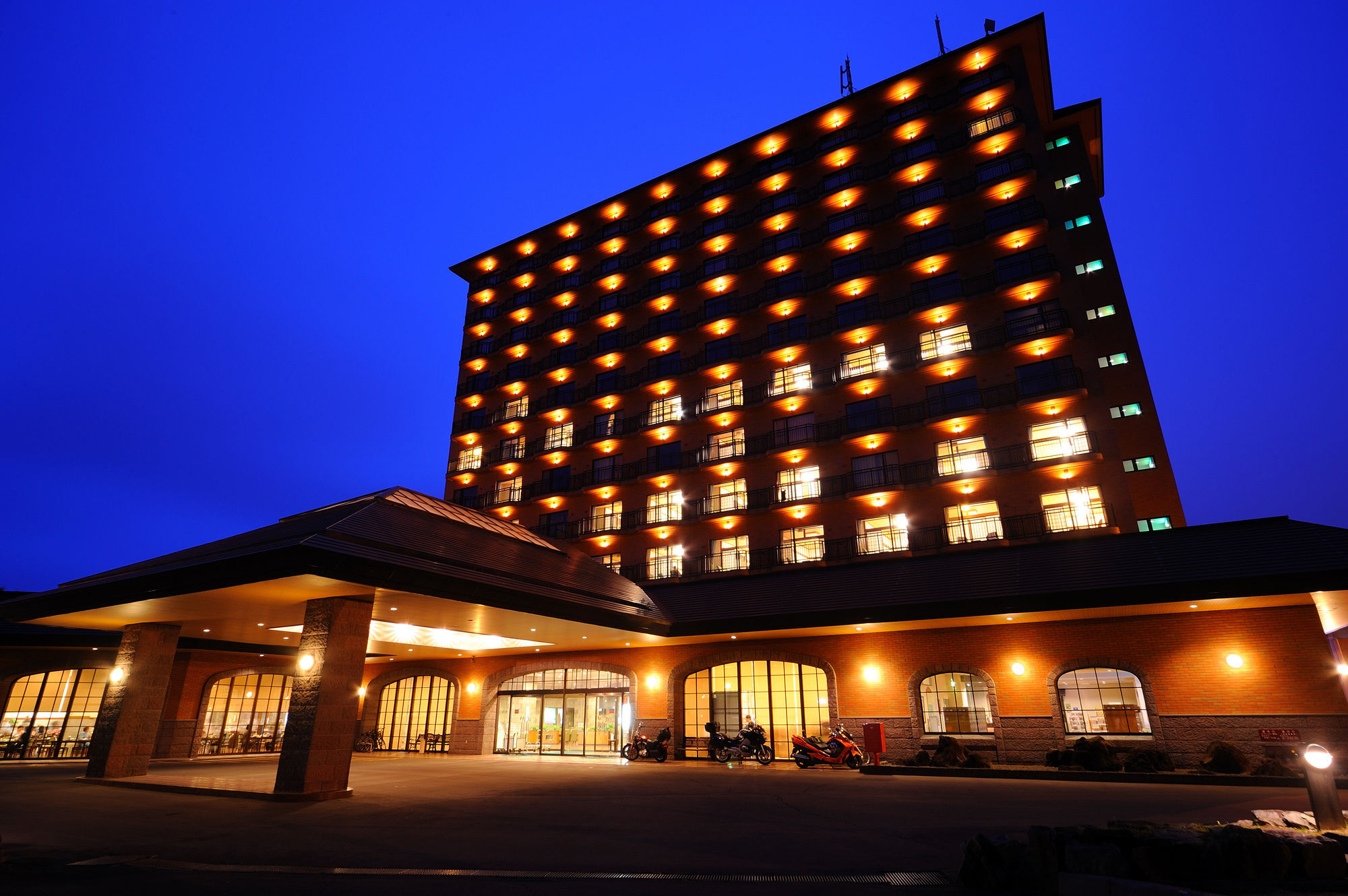 Tokachi Makubetsu Onsen Grandvrio Hotel Обихиро Екстериор снимка